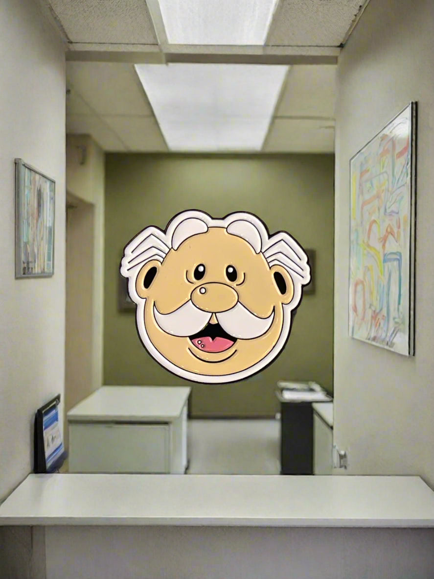 Dr. Simi Pin
