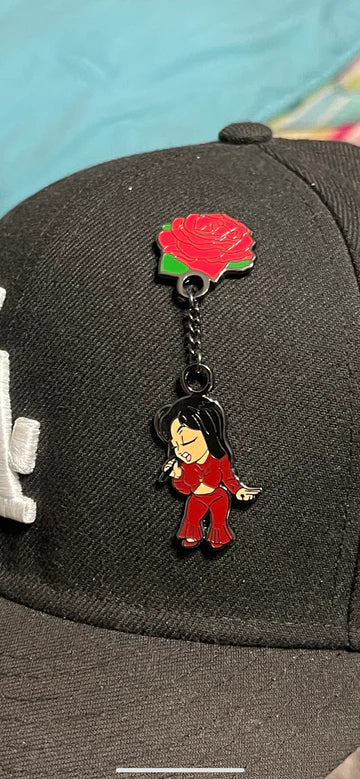 Selena Chain Pin